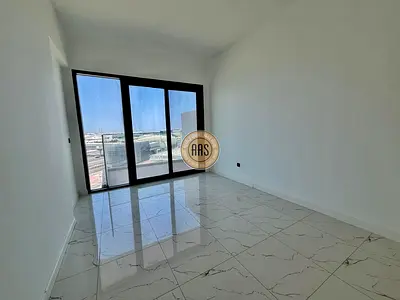 BRAND NEW STUDIO FLAT READY TO MOVE IN|FLEXIBLE CHEQUES PAYMENTS|WALKING DISTANCE TO METRO STATION