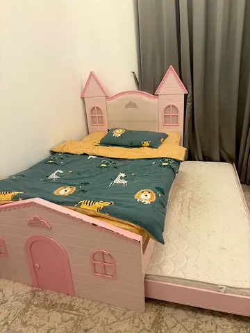 Queen size bed for same