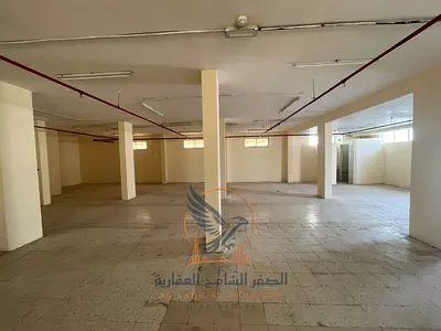 مستودع 2300 قدم بالجرف الصناعية 3 | نظام إطفاء حديث | 85 ألف درهم