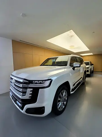 Toyota Land Cruiser 2026 VXR - 3.5 TWIN TURBO HYBRID - GCC Specs