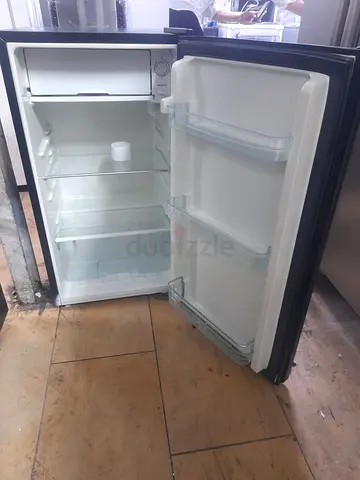 Single door fridge