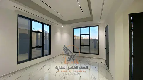 فيلا تجارية جديدة كلياً للإيجار في عجمان منطقة الياسمين، أول ساكن، تتميز بتصميم فاخر ومساحات واسعة وتجهيزات حديثة