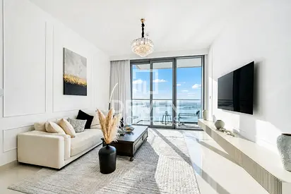 Upgraded | Full Sea View | Beach Lifestyle