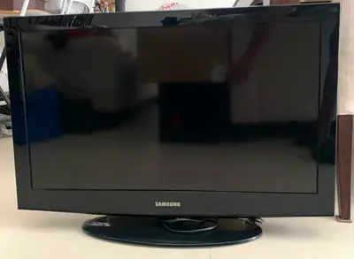 Samsung 32-inch TV