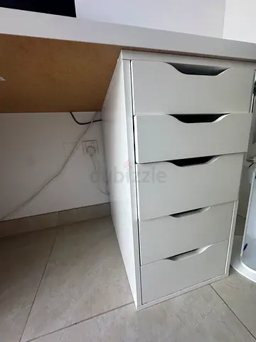 Alex Drawer Ikea Slim white 5-drawer chest / storage cabinet - good condition