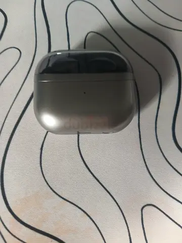 Samsung Galaxy Buds 3 Pro – Excellent Condition with AI Noise Cancelling