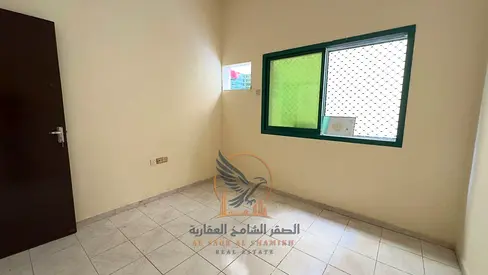 غرفة وصالة للإيجار في شارع الاتحاد بعجمان بالقرب من أسواق الإمارات