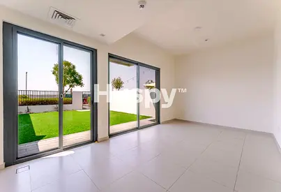 Vacant | Single Row | Family Community