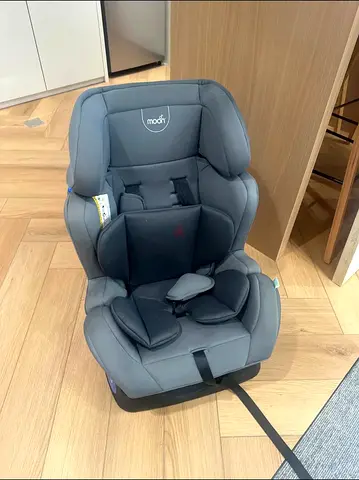 Moon convertible child car seat - good condition