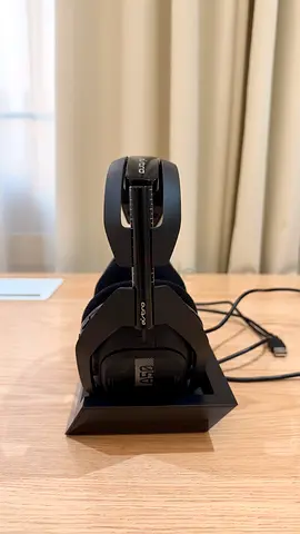Astro A50 Wireless Gaming Headset with Dock (Black) - Good Condition