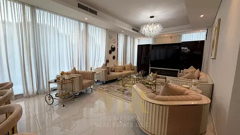 للبيع فيلا فاخرة بالزوراء عجمان تشطيب VIP وفرش أوروبي فاخر كورنر مع مسبح وحديقة خاصة شامل الكهرباء والمياه والمكيفات