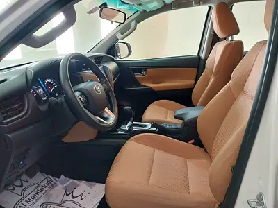 صورة مصغرة 14 لـ 2021 Toyota FORTUNER
