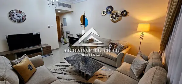للايجار الشهرى غرفتين وصاله القاسميه الميجا مول شامل نت فقط