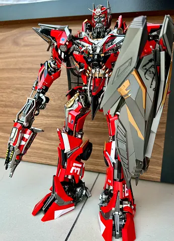 DLX Sentinel Prime Transformers Action figure