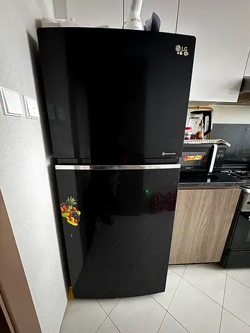 LG Black Refrigerator 375L- Double Door, Good Working Condition- Warsan 4