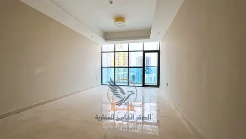 شقة غرفة وصالة للإيجار السنوي بحمامين وبلكونة وخزائن بالحائط وغاز مركزي مع باركن وجيم ومسبح بموقع استراتيجي وحيوي وجاهزة تماما للسكن