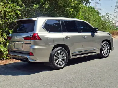 2016 Lexus LX-SERIES — фото 6