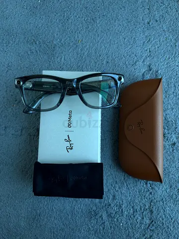 Ray Ban Wayfarer Meta Gen 2 Grey with Sapphire Blue Transitions lens Box Flawless Condition