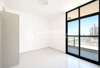 Brand New | Close to Metro | Ready to Move