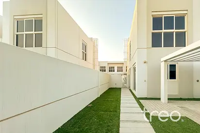Unfurnished 4 Bed | Large Garden | Move In Ready