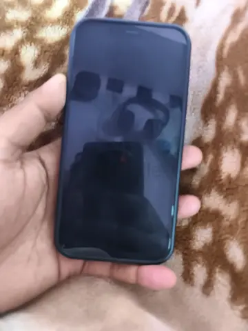 Used iPhone in good working condition with case
