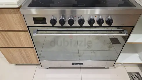 Electric cooker for sale in very good condition