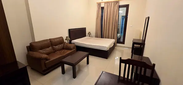 AFFORDABLE PRICE - BRIGHT STUDIO - FURNISHED - HIGH ROI