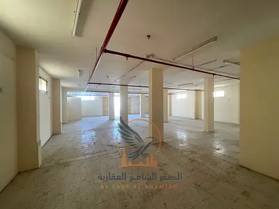 مستودع للإيجار في الجرف الصناعية 3 عجمان