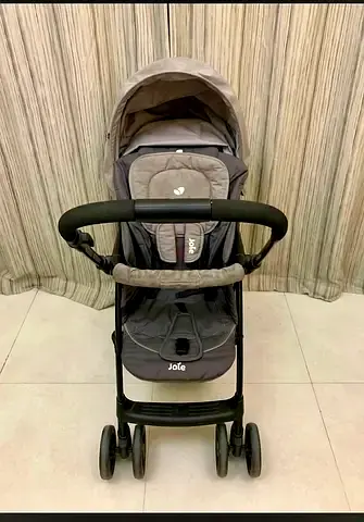 Joie Lightweight Standard Stroller in Grey - Good Condition