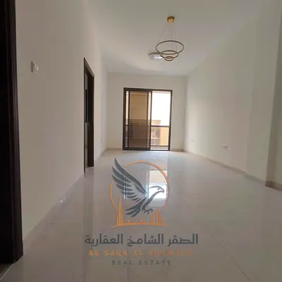 اول ساكن تشطيب حديث بلكونة بااطلالة تكييف مركزي موقع متميز