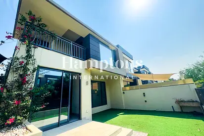 Spacious | Single Row | Family-Friendly Layout