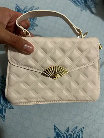 Brand New women Bag white color For sale