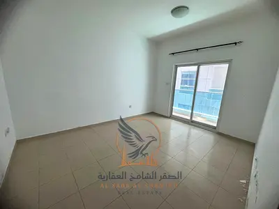 غرفتين وصاله سيتي تاور مع باركن خاص شقه نظيفه بتشطيب حديث وموقع مميز علي شارع خليفه بجوار جراند مول وحديقة السيدات وقريبه للكورنيش
