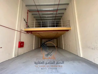 مستودع للإيجار في الصناعية 2 عجمان | 3,600 قدم² | ميزانين | 160,000 درهم