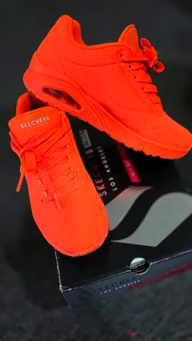 Skechers UNO lace up air cushioned Neon Orange( Price negotiable)