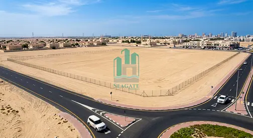 أرض صناعية للإيجار طويل الأمد في الصجعة – الشارقة