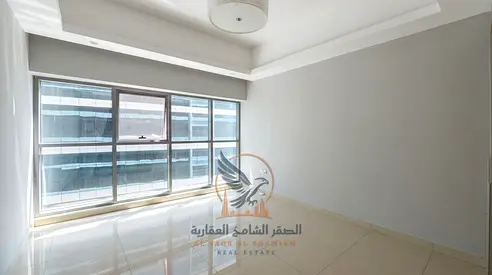 غرفه وصاله تاني ساكن مع جيم ومسبح وباركين وكيدز اريا في موقع مميز قريب الخدمات