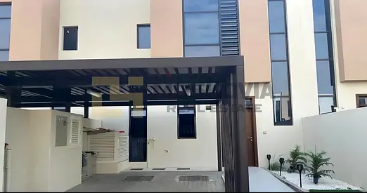 Distress Deal | Villa for Sale 3 BR + Maid | High ROI