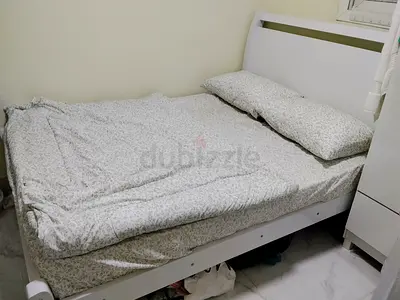 queen size bed and small cupboard for sale