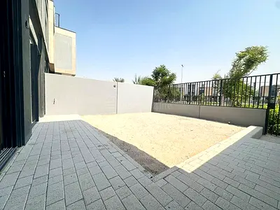 Prime Location | 3BG+1 | Modern Living |