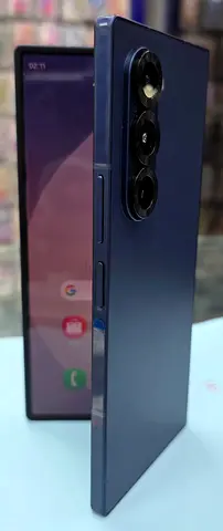 Samsung Galaxy Fold 6 - 512gb  - Used Like New, Blue