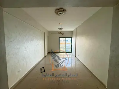 فرصة مميزة شقة ثلاث غرف وصالة واسعة ومتجددة بالكامل بتحديثات عصرية وتصميم عملي يوفر الراحة والخصوصية ويمنح عائلتك تجربة سكن مريحة ومميزة