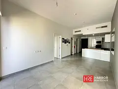 Elegant Apartment | Prime Location | Open View