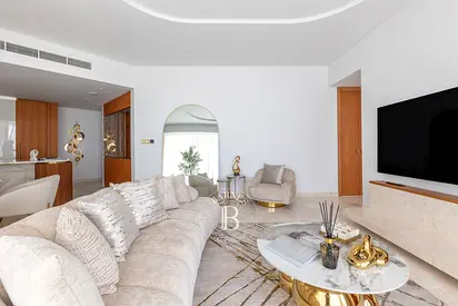 Luxury Living | Fully Furnished | Vacant Now
