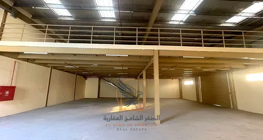 Commercial Warehouse for Rent in Al Jurf Industrial 2, Ajman | 5,967 Sq. Ft. | Wide Side Street | Mezzanine