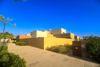 √CORNER Budoor Villa | Huge Plot |Premium Living√