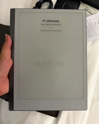 reMarkable 2 e-ink Tablet — Sleeve & pen included