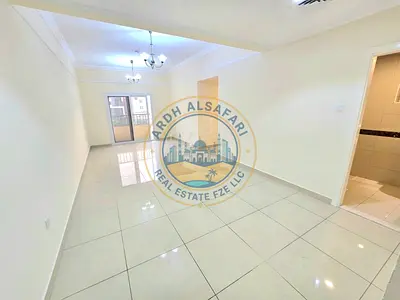 Specious 3BR| one month free |Free parking|Near Park