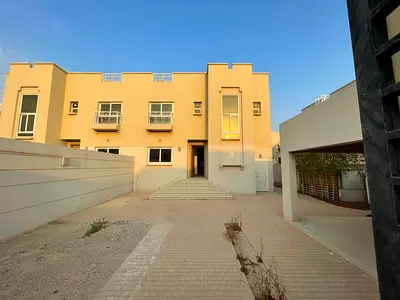 Annual Villa for Rent in Al Barashi, Sharjah | Garden, Covered Parking & Built-in Wardrobes. Ideal