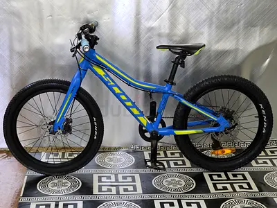 Scott Scale 20 inch kids bike